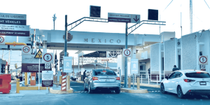 Cruce de Aduana Agua Prieta Sonora. Cruzar la frontera en auto a Mexico inspeccion aduanal y carril de autodeclaracion ANAM. Seguro de auto para Mexico.