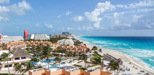 image of beach in Cancun